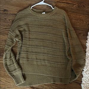 Cozy Olive Crewneck Sweater for Women